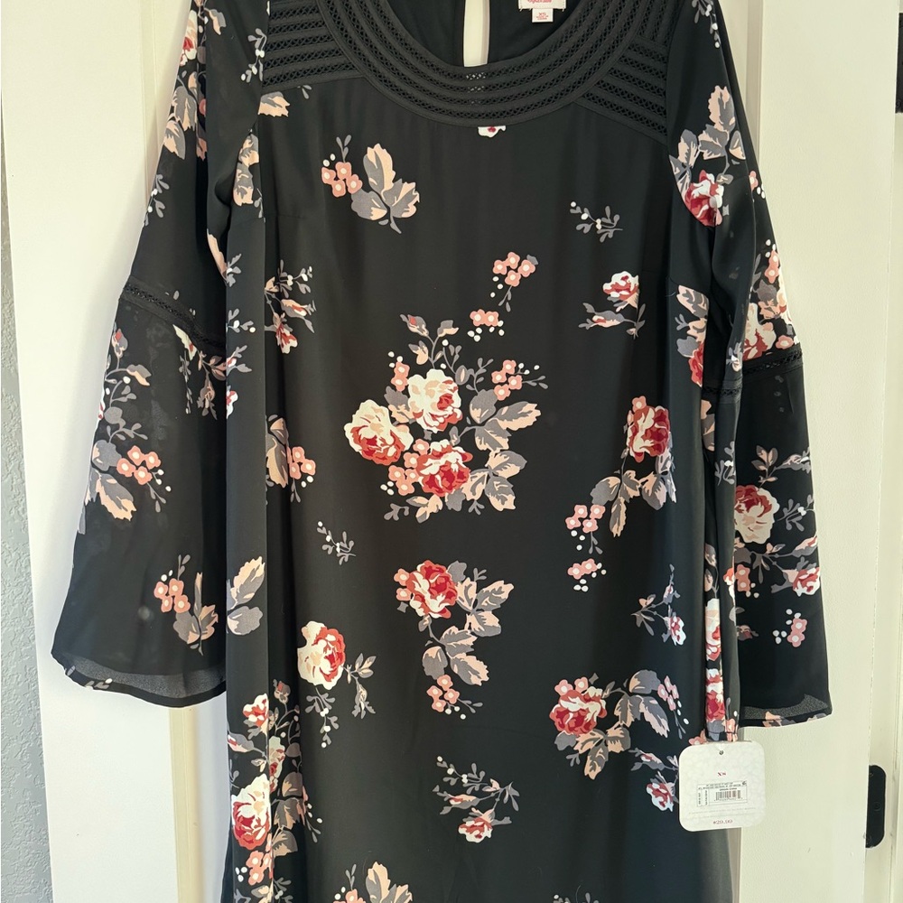 Lot of Maternity Dresses - Small and XS
